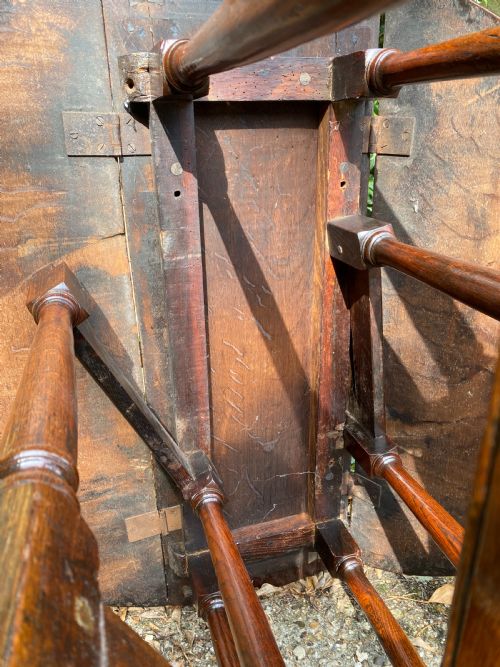 SMALL OAK GATELEG TABLE - ADDITIONAL PHOTO 13