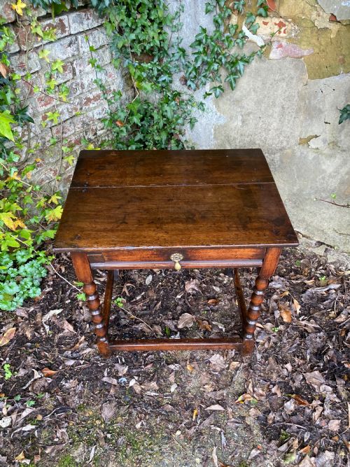 ANTIQUE WALNUT TABLE - ADDITIONAL PHOTO 5