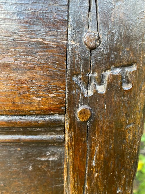 SMALL OAK COFFER - ADDITIONAL PHOTO 8