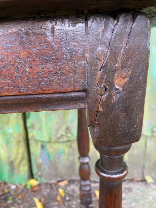 18TH CENTURY OAK TAVERN TABLE - ADDITIONAL PHOTO 12