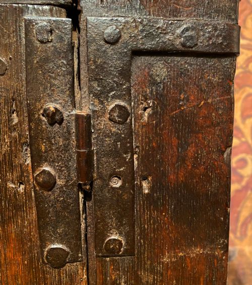 EARLY OAK DRESSER - ADDITIONAL PHOTO 7