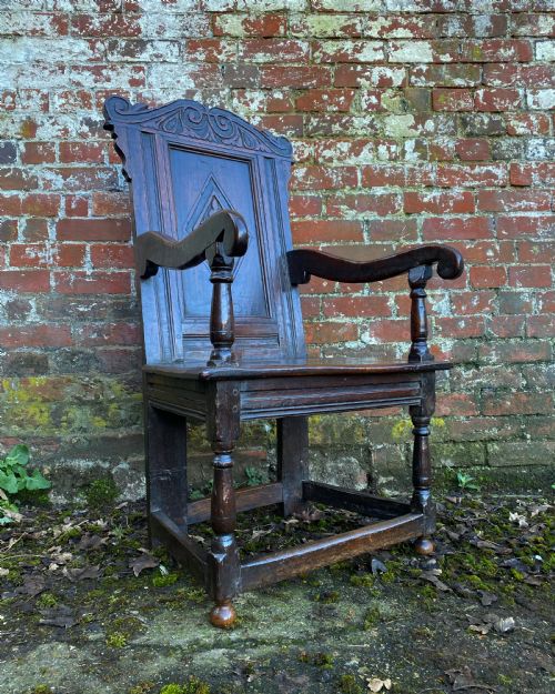 early oak wainscot chair - CATEGORY: ANTIQUE CHAIRS - DATED 17TH CENTURY