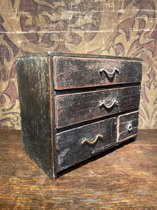 JAPANESE TABLE TOP CHEST OF DRAWERS - ADDITIONAL PHOTO 2