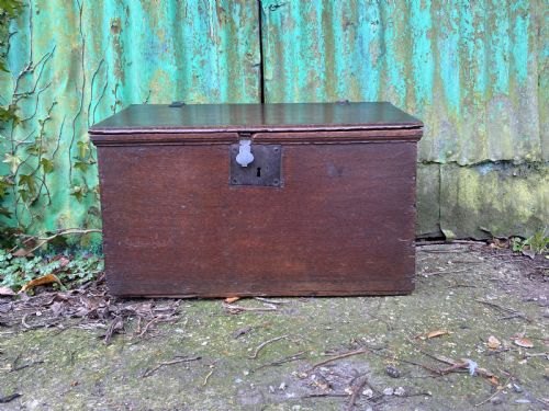 EARLY OAK BOX - ADDITIONAL PHOTO 1