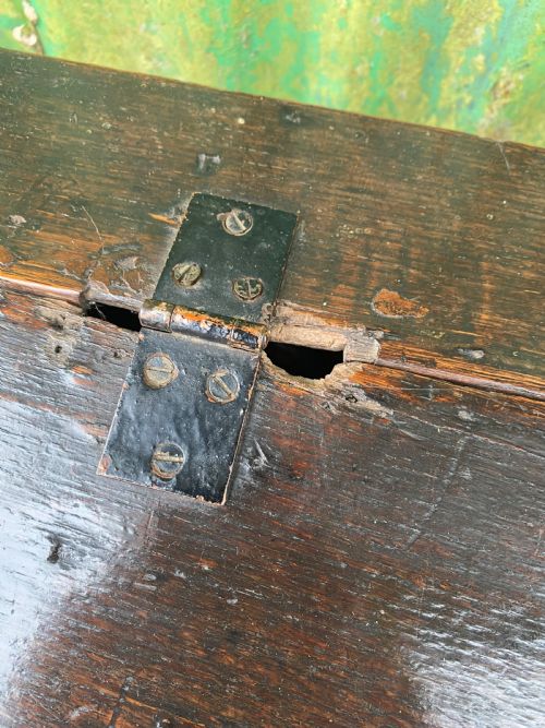 EARLY OAK BOX - ADDITIONAL PHOTO 10