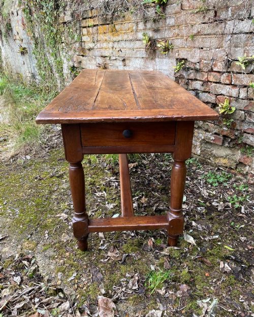 ANTIQUE DINING TABLE - ADDITIONAL PHOTO 1