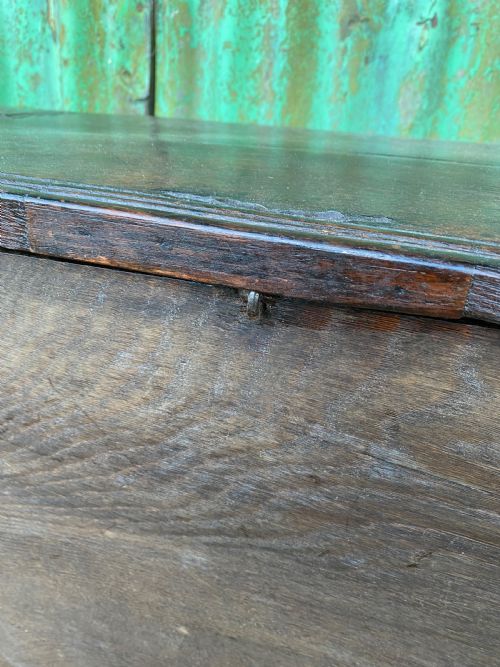 EARLY OAK COFFER - ADDITIONAL PHOTO 9