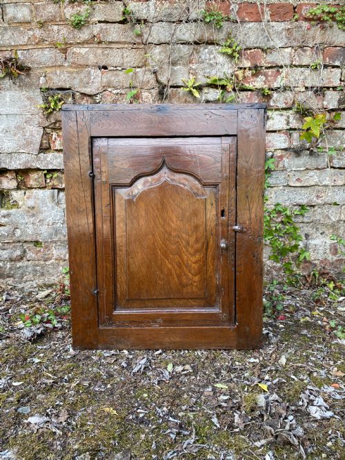 EARLY WALL CUPBOARD - ADDITIONAL PHOTO 5