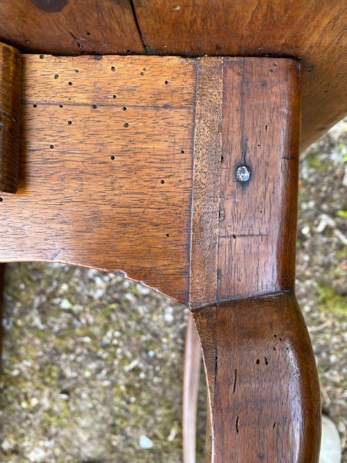 ANTIQUE SIDE TABLE - ADDITIONAL PHOTO 11