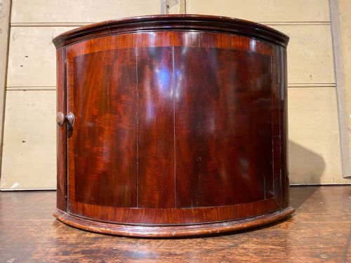 SMALL GEORGIAN CORNER CUPBOARD - ADDITIONAL PHOTO 2