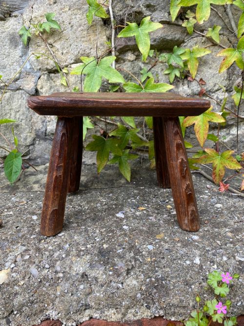 PRIMITIVE STOOL - ADDITIONAL PHOTO 2