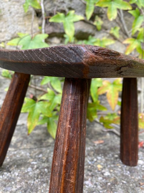 PRIMITIVE STOOL - ADDITIONAL PHOTO 8