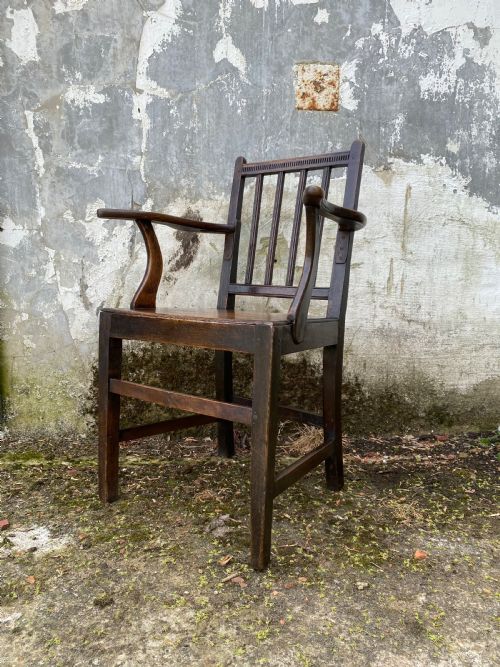 early oak armchair - CATEGORY: ANTIQUE CHAIRS - DATED 19TH CENTURY