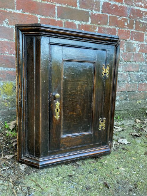 SMALL CORNER CUPBOARD - ADDITIONAL PHOTO 1