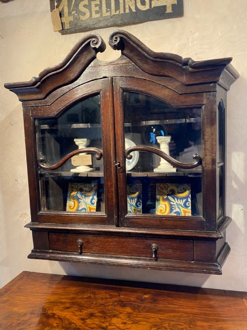 18TH CENTURY OAK WALL CUPBOARD - ADDITIONAL PHOTO 11