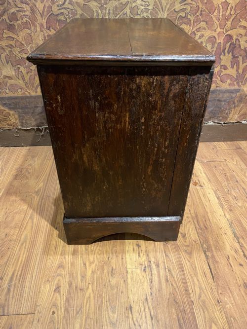 EARLY OAK CHEST OF DRAWERS - ADDITIONAL PHOTO 15