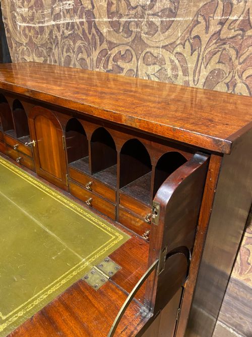 REGENCY DESK - ADDITIONAL PHOTO 5