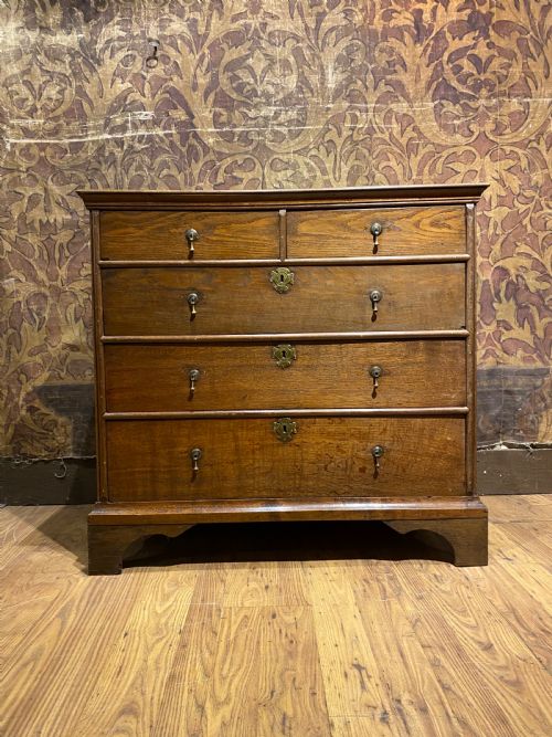 ANTIQUE OAK CHEST OF DRAWERS - ADDITIONAL PHOTO 1