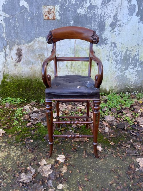 ANTIQUE HIGH CHAIR - ADDITIONAL PHOTO 2