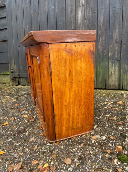 ANTIQUE CUPBOARD - ADDITIONAL PHOTO 10