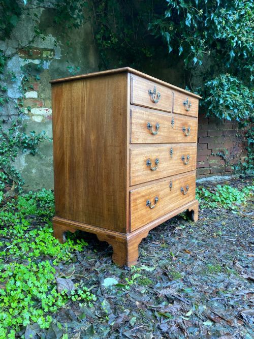 CHEST OF DRAWERS - ADDITIONAL PHOTO 6