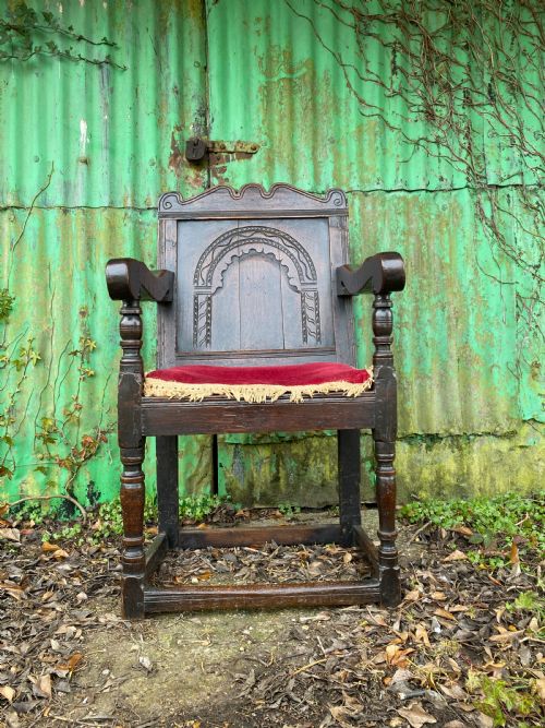 EARLY WAINSCOT CHAIR