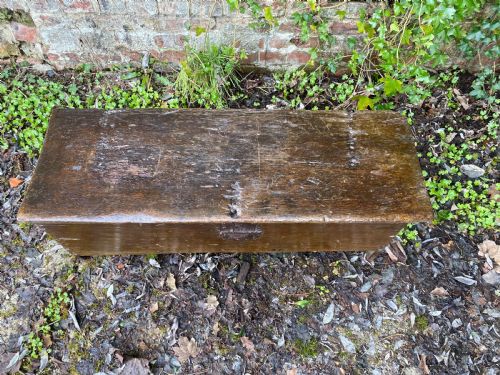 EARLY OAK COFFER - ADDITIONAL PHOTO 9