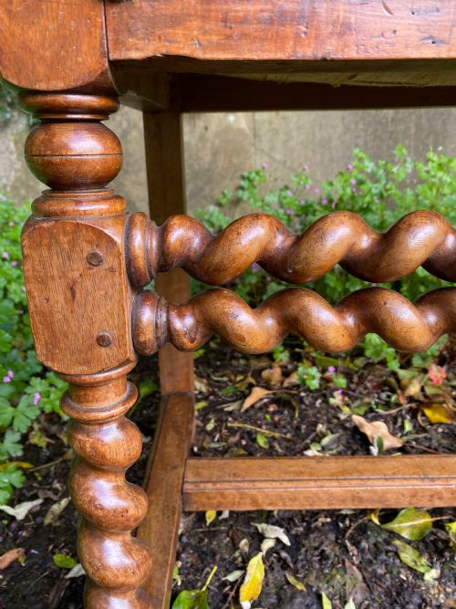 ANTIQUE WALNUT LION HEAD ARMCHAIR - ADDITIONAL PHOTO 7