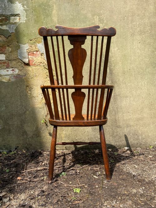 EARLY WINDSOR COMB BACK CHAIR - ADDITIONAL PHOTO 10