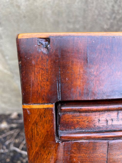 ANTIQUE MAHOGANY BACHELORS CHEST OF DRAWERS - ADDITIONAL PHOTO 15