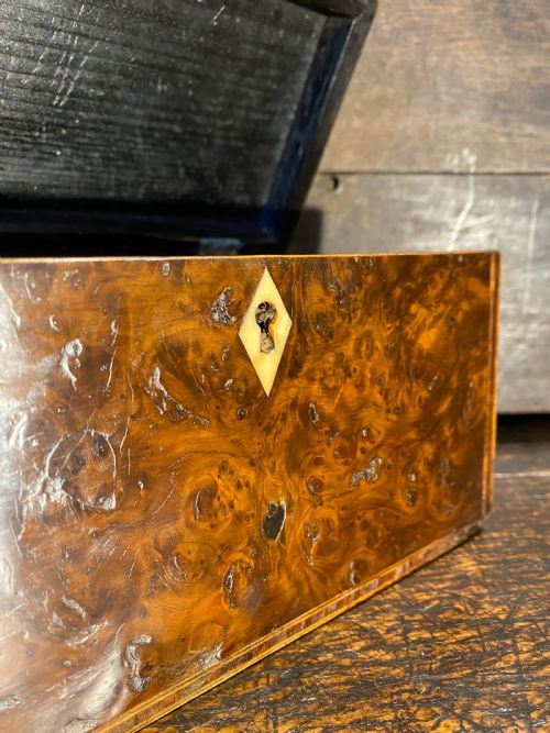 GEORGIAN BURR WOOD BOX - ADDITIONAL PHOTO 8