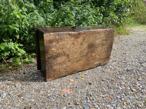 EARLY OAK BOX - ADDITIONAL PHOTO 9