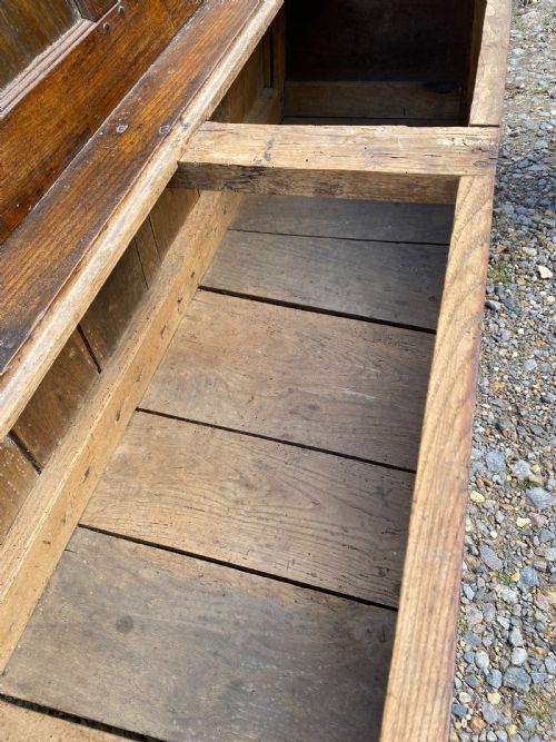 ANTIQUE BOX SETTLE - ADDITIONAL PHOTO 16