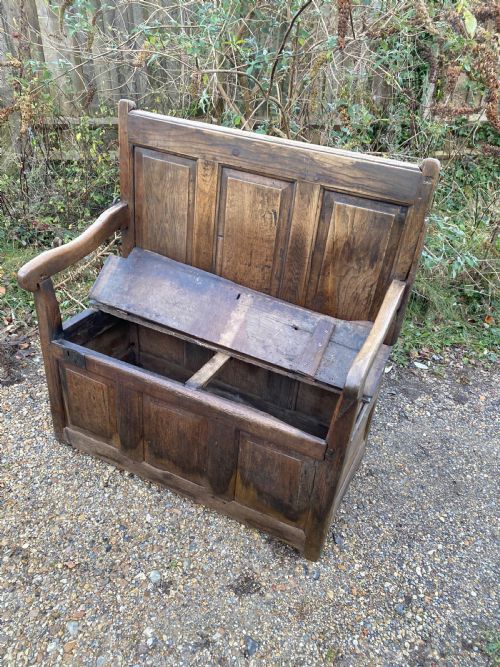 EARLY OAK SETTLE - ADDITIONAL PHOTO 17