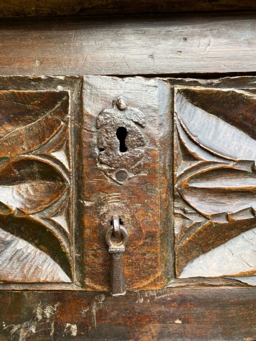 17TH CENTURY CUPBOARD - ADDITIONAL PHOTO 20