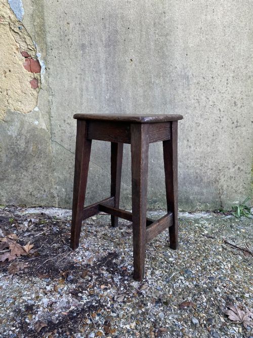 GEORGIAN OAK STOOL - ADDITIONAL PHOTO 1