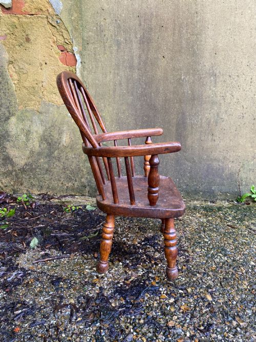 ANTIQUE CHILDS WINDSOR CHAIR - ADDITIONAL PHOTO 13