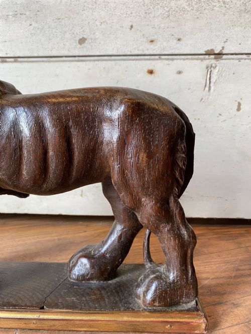 A PAIR OF CARVED OAK LIONS - ADDITIONAL PHOTO 7