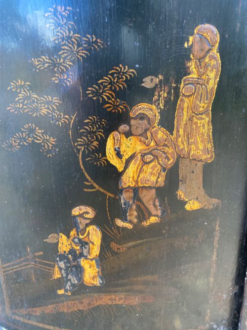 GEORGIAN CHINOISERIE CORNER CUPBOARD - ADDITIONAL PHOTO 5