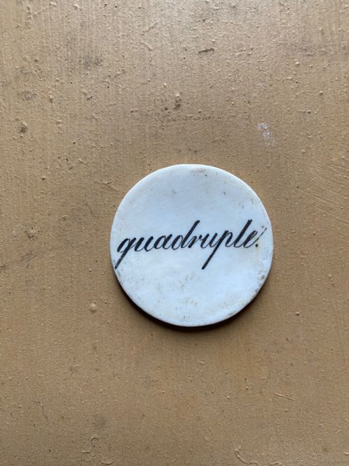 19TH CENTURY CERAMIC GAMING TOKENS - ADDITIONAL PHOTO 10