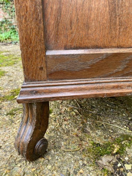 EARLY OAK CHEST OF DRAWERS - ADDITIONAL PHOTO 13