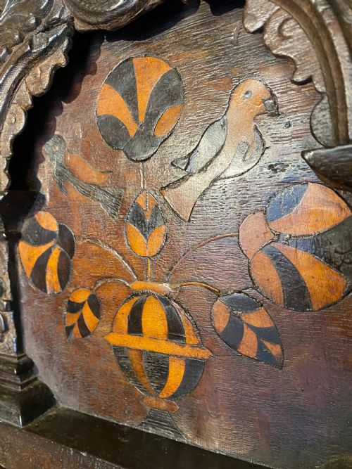 EARLY OAK WALL CUPBOARD - ADDITIONAL PHOTO 5