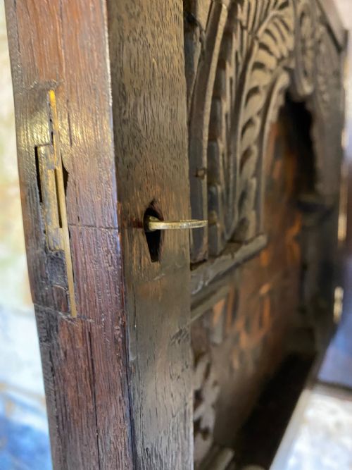 EARLY OAK WALL CUPBOARD - ADDITIONAL PHOTO 8