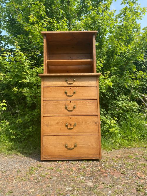 ANTIQUE PINE DRESSER - ADDITIONAL PHOTO 1