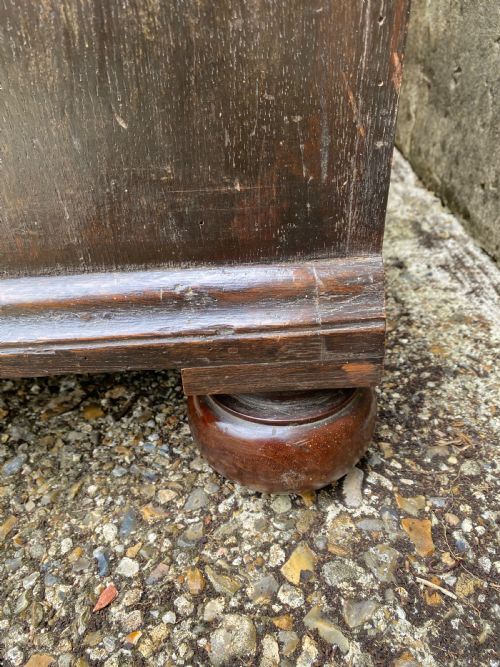 EARLY OAK CHEST OF DRAWERS - ADDITIONAL PHOTO 12