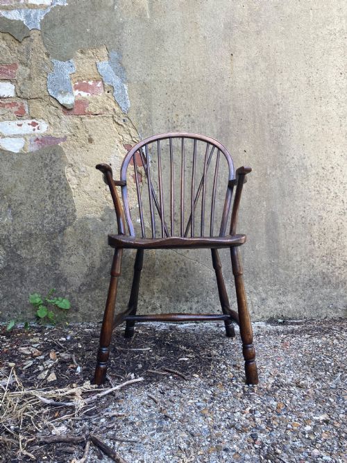 A PAIR OF WINDSOR CHAIRS - ADDITIONAL PHOTO 14