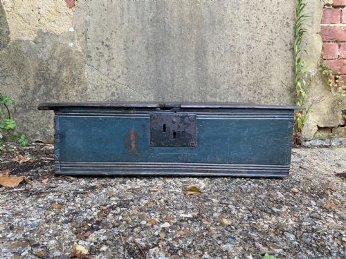early oak painted box - CATEGORY: ANTIQUE BOXES - DATED 18TH CENTURY