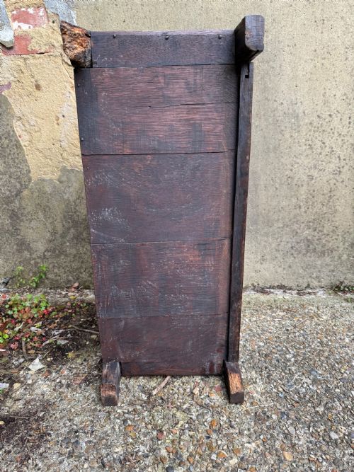 A SMALL EARLY OAK COFFER - ADDITIONAL PHOTO 24