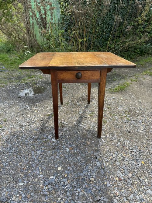 ANTIQUE TABLE - ADDITIONAL PHOTO 3