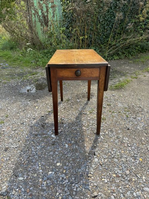 ANTIQUE TABLE - ADDITIONAL PHOTO 4